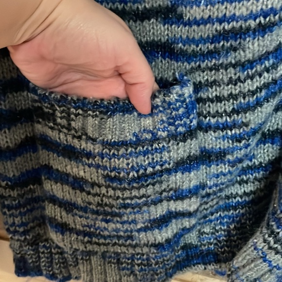 Urban Outfitters size Large Gray, Blue, and Black Striped  Button-down Cardigan - Picture 3 of 9